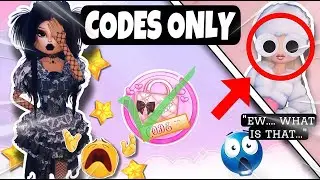 ONLY Using *CODE ITEMS* In Dress To Impress