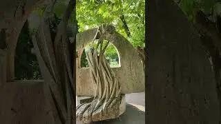 Statuie din centrul municipiului Targu-Jiu, Gorj, România  - short