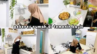 BEBERES RUMAH DI TEMENIN BAYIK