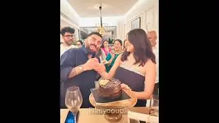 Virat Kohli's wife Anushka Sharma || Virushka 🤩🤗 beautiful moments 😘😍 #shorts