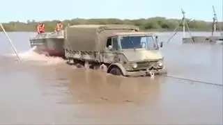 EL EJERCITO ARGENTINO AYUDA EN LAS INUNDACIONES EN SALTA - FEBRERO DE 2018