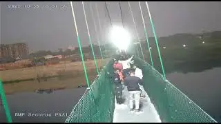 orignal video of #MorbiBridgeCollapse.  #news #newsupdate #morbi #machchhuriver
