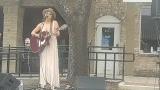 Hannah Swann, "Sleep On My Side" (Megan Moroney cover) at Saengerfest 5/4/24