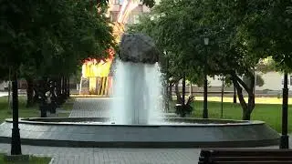 Fontan in Balashikha. Фонтан в Балашихе (2544sp)