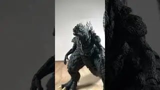 The mountain chicken #godzilla #hiyatoys #stopmotion #animation #godzillamemes #monsterverse