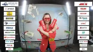 Дополним ваш стиль, светящимися очками в цвет костюма и эффектными ручными банкоматами!