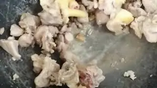 แกงไก่ใส่หน่อไม้ส้ม