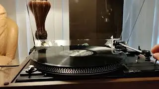 Dual 506 turntable. Horiatis76.com