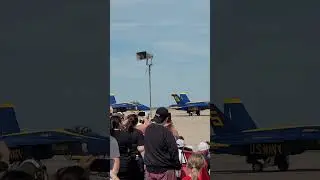 Blue Angels taxiing in preperation for the airshow