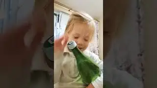 поет