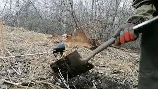 Достаю металл из под земли.Из советского прошлого.