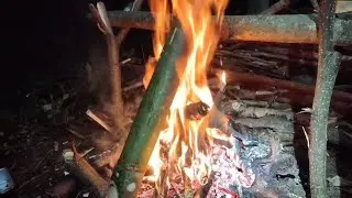 Zero matches, Ferro Rod - Make fire the old fashioned way