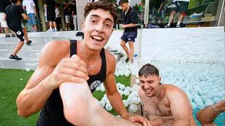 Organizamos Una Fiesta En Mi Casa Y...