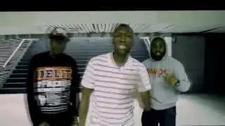 Guyle feat Fossoyeur & Ekekil - Course de fond  (2012)