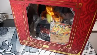 ASMR Charizard EX Premium Box!