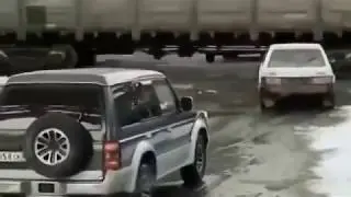Нарвались на ОМОН. Обоссали тачку