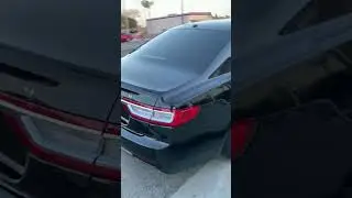 I found a Lincoln Continental on the street !