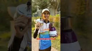 SHOW-OFF TENNIS CRICKETER 
