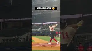 Ethan Holliday hitting nukes in the High School Home Run Derby! #baseball