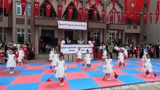 23 NİSAN SEVİNCİ  ( 23 Nisan Şiiri ) 4K
