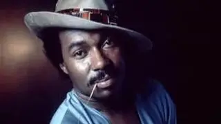 Van McCoy ~ The Hustle  (1975)