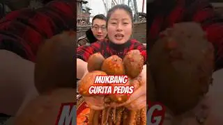 MENGHABISKAN 5 EKOR GURITA PEDAS #shorts #mukbang