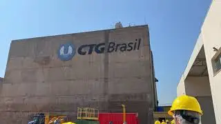 (NOT) KNOWING A HYDROELETRIC POWER PLANT