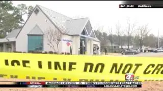 Bank Robbery LR KARK 10:05pm