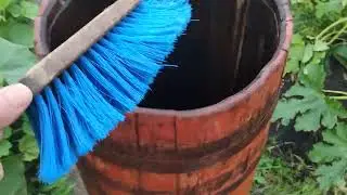 Подготовка деревянной бочки для засолки ..