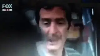 Aynı adamın aynı dizide hem tutukluyu hem de gardiyanı oynaması