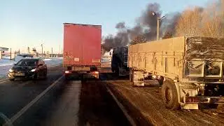 15.02.2021 Рязанская обл. горит фура.