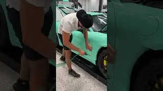 Laying some film on this GT4RS door! #XPEL #PPF #GT4RS