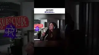 АКУЛИЧ ПОКАЗАЛА ГРУДЬ НА СТРИМЕ  