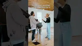 This classic worship song is perfect for a duet 👀