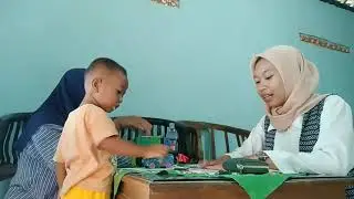 PEMERIKSAAN KPSP PADA ANAK USIA 18 BULAN || Putri Susilo W