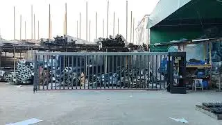 Heavy-duty barrier gate, with fence arm rod, in debugging, KEEP KIND HEART