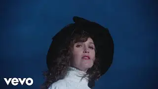 Rae Morris - No Woman Is an Island (Official Video)