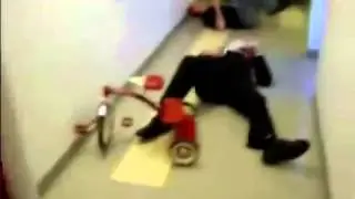 Прикол!Велик не выдержал нагрузки