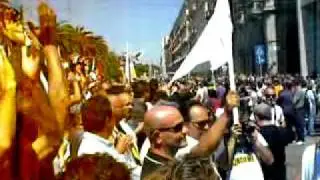 Angry mob in Cagliari, Sardinia (12. 05. 2011)