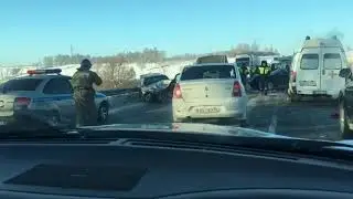 Жёсткая авария произошла на трассе Р-256 в районе Лебедёвки под Бердском