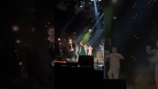Прекрасный дуэт с любимой дочкой!  