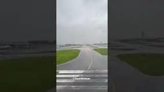 Landing at Singapore Changi International Airport 🇸🇬