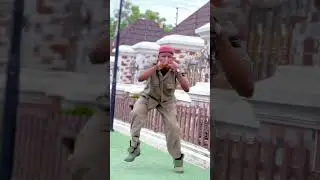 Vibe with me 😊🦋 #viral #dance #explore #trending