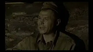 Лёха Стира играет на гитаре и поёт песню. Штрафбат сериал.