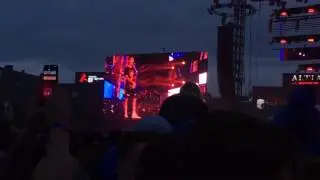 Justin Bieber - Hold Tight Live Summerburst Sweden