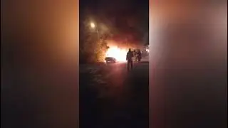Горит авто в Волжском