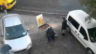 Просто зараз під вікном