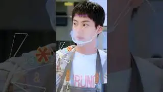 Jin's Expression After Seeing A Bunch Of Kids Enter The PC Room 😂🤧 