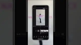 Как сделать текст за спиной?