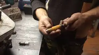 How and with what to tighten the swivel onto the head